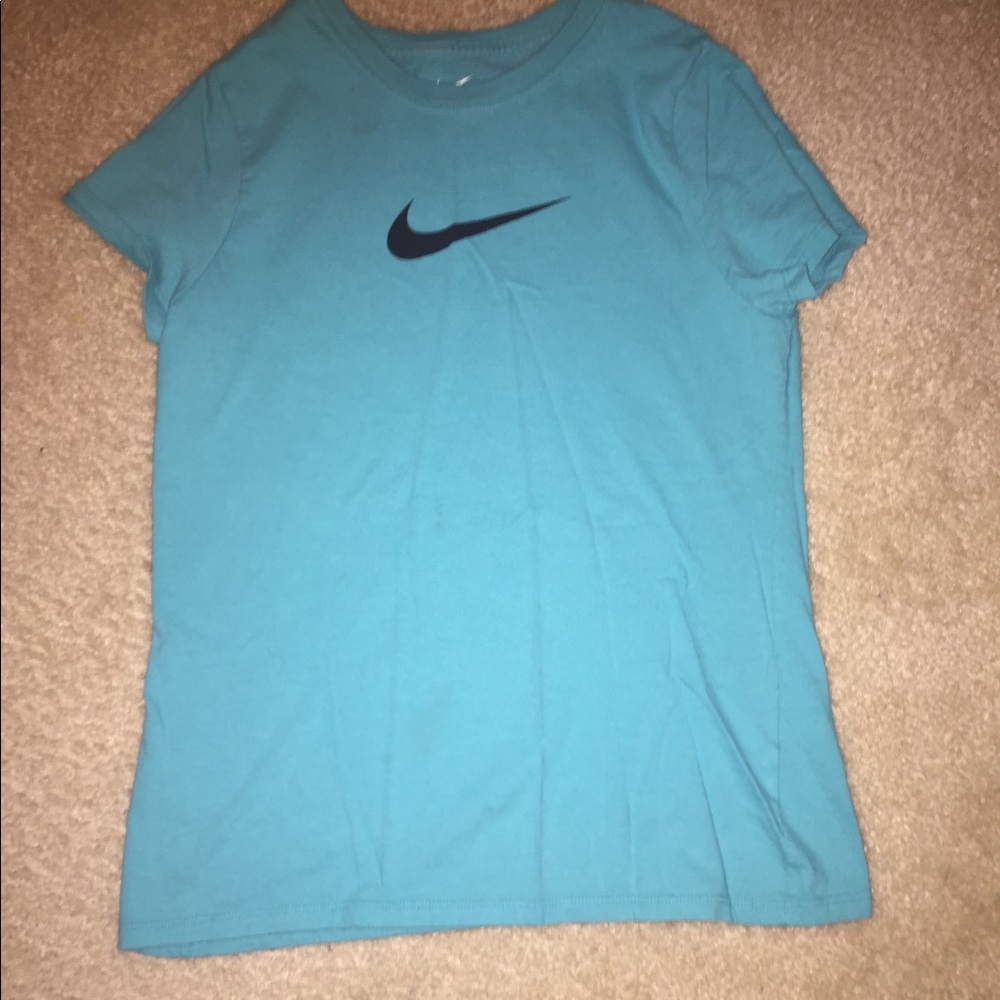 NIKE Girls, Blue Athletic Cut T-Shirt, Black Logo.